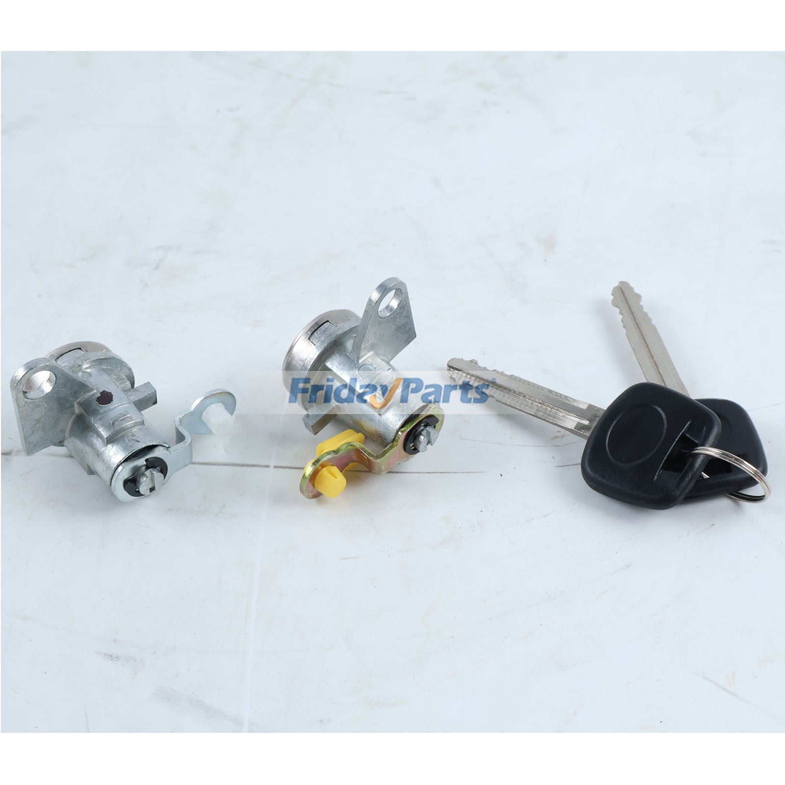 1 Pair Door Lock Cylinder With Keys 69051-42050 69051-42060 for Toyota RAV4 1998-2000