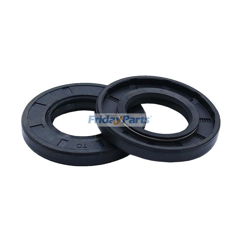 2 Pieces Front Differential Axle Seal 705401618 for Can-Am Commander Maverick Renegade Outlander