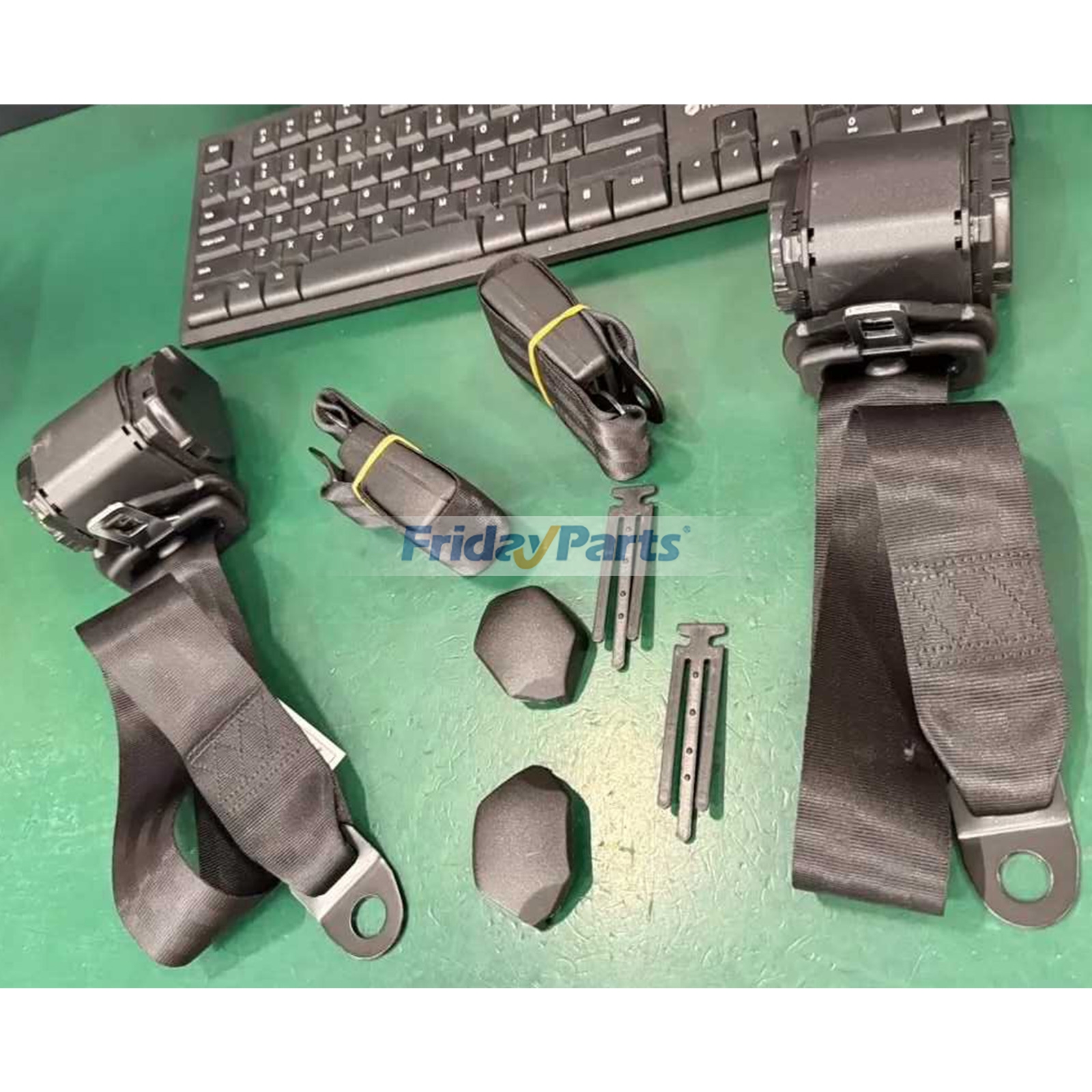 2 Sets Retractable 3 Point Safety Seat Belt Straps Car Vehicle Adjustable Belt Kit ZL85FW