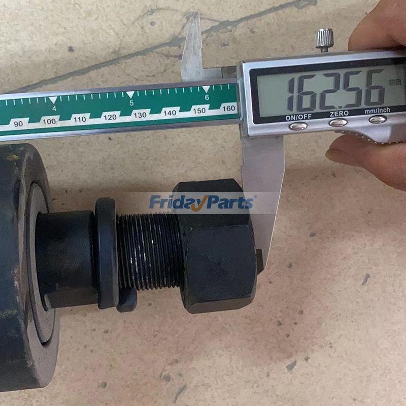 エクスカベーター キャリアローラー