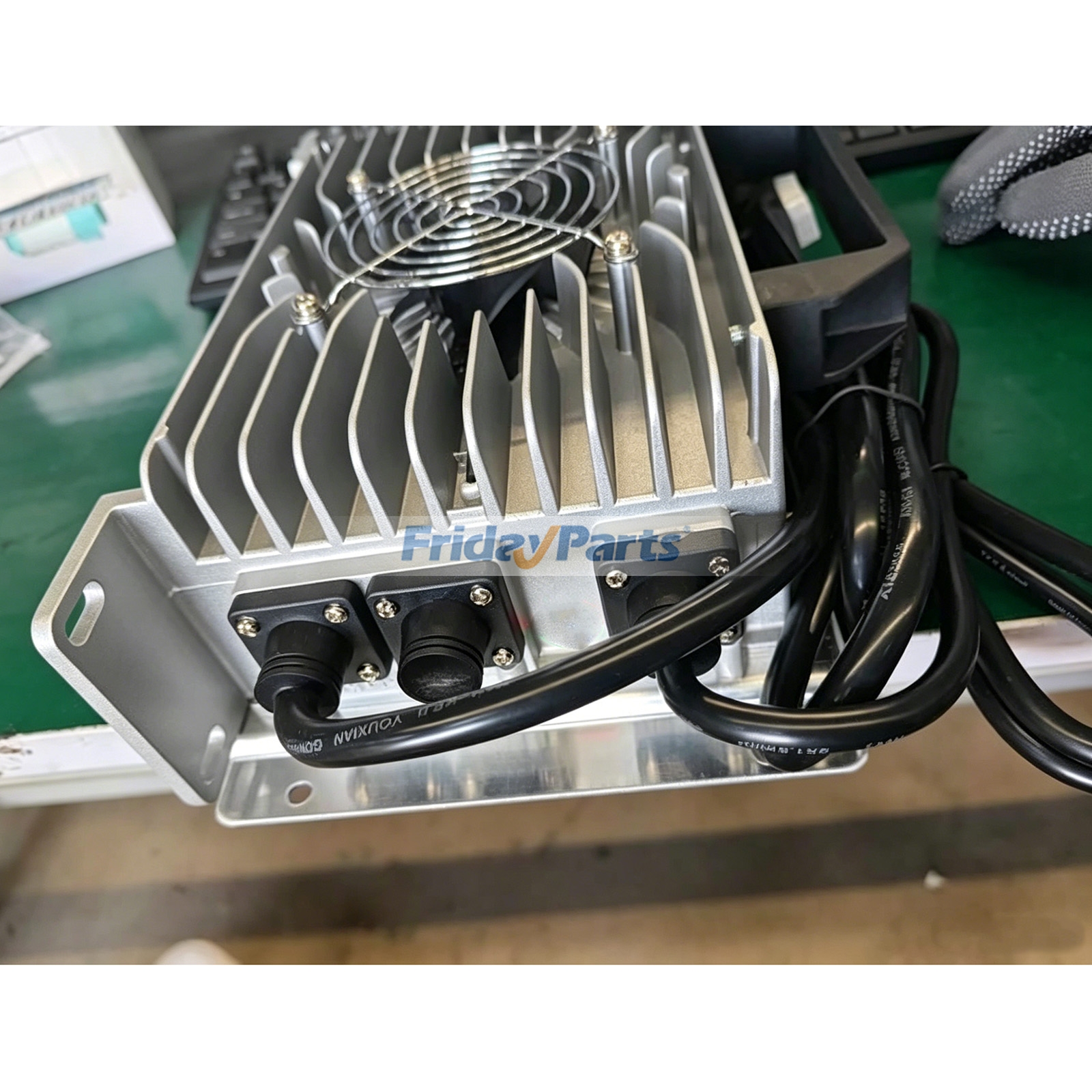 Battery Charger for Cleaning Equipment