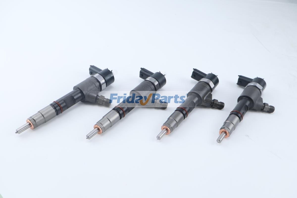 4 inyectores de combustible Bosch 0445110777 para motor Kubota V2403 D1803 KX040-4 1J801-53052 de FridayParts