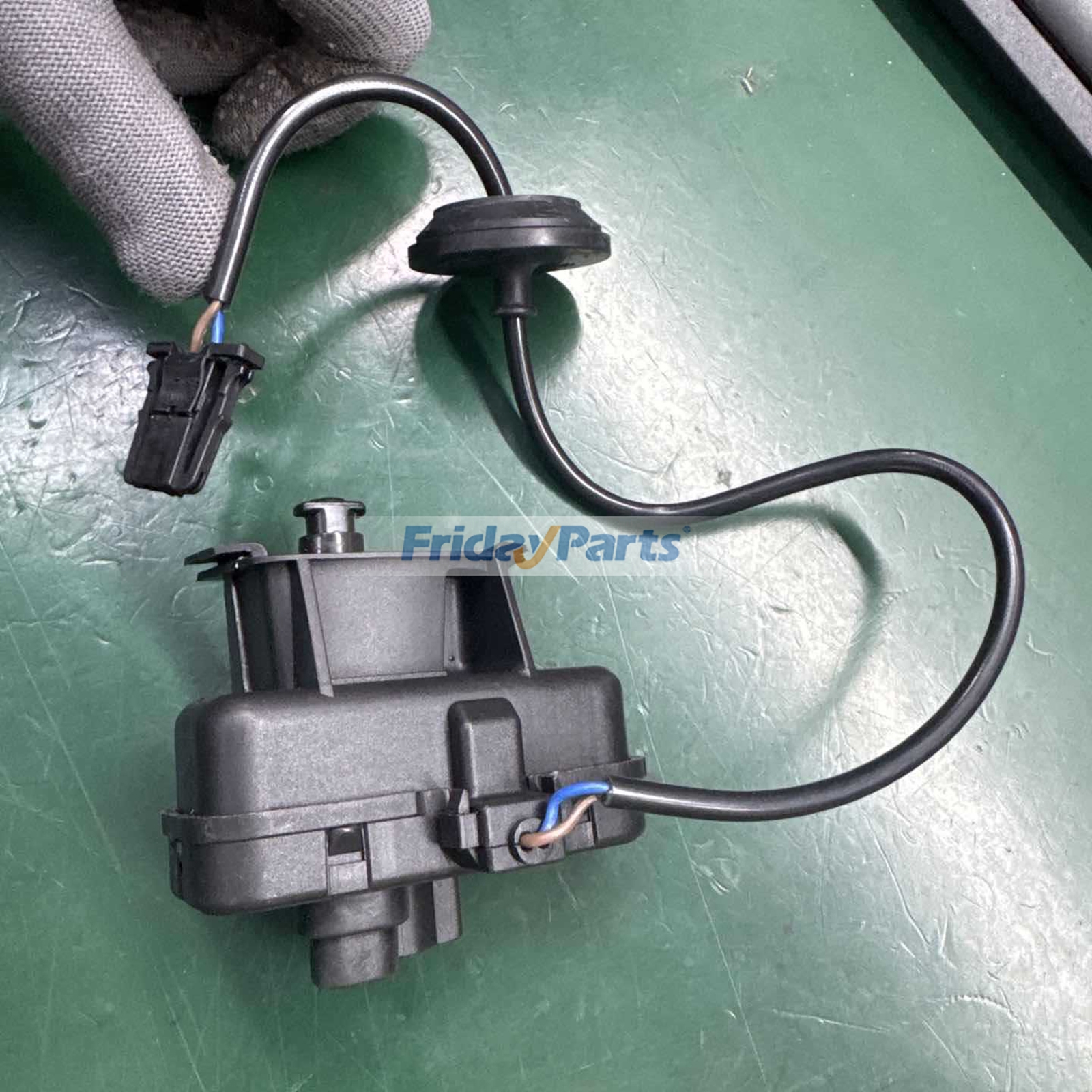Tankklappenschlossaktuator 5N0810773F für VW Golf Tiguan Jetta Superb