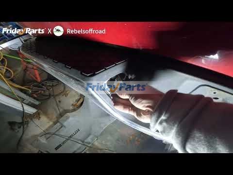 Une paire de feux de pare-chocs arrière à LED pour Pickup 2500 3500 de FridayParts