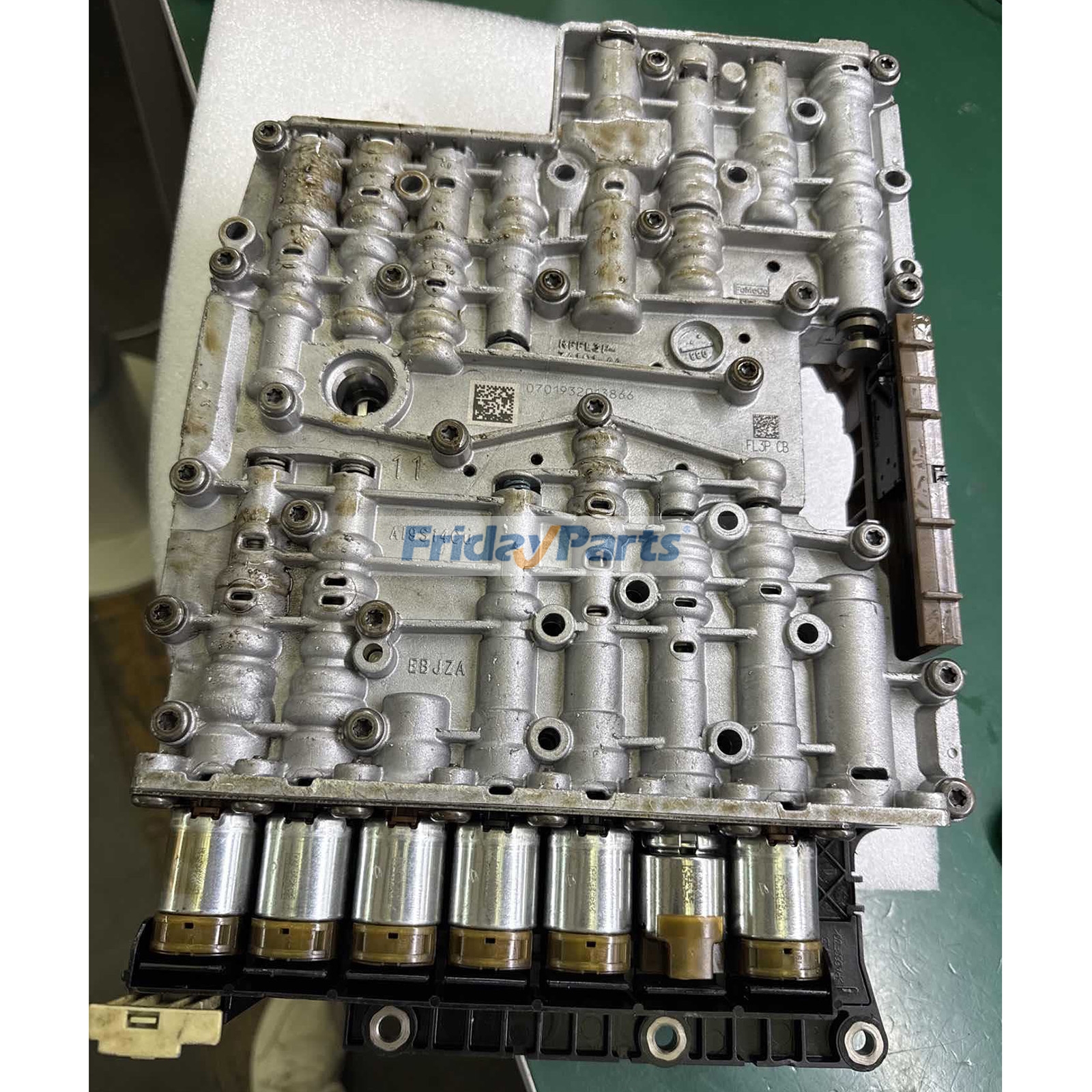 Cuerpo de válvulas de transmisión 6R80 con orificios FL3P-7A101-AA para Ford F-150 2.7L 3.3L 2015-2019