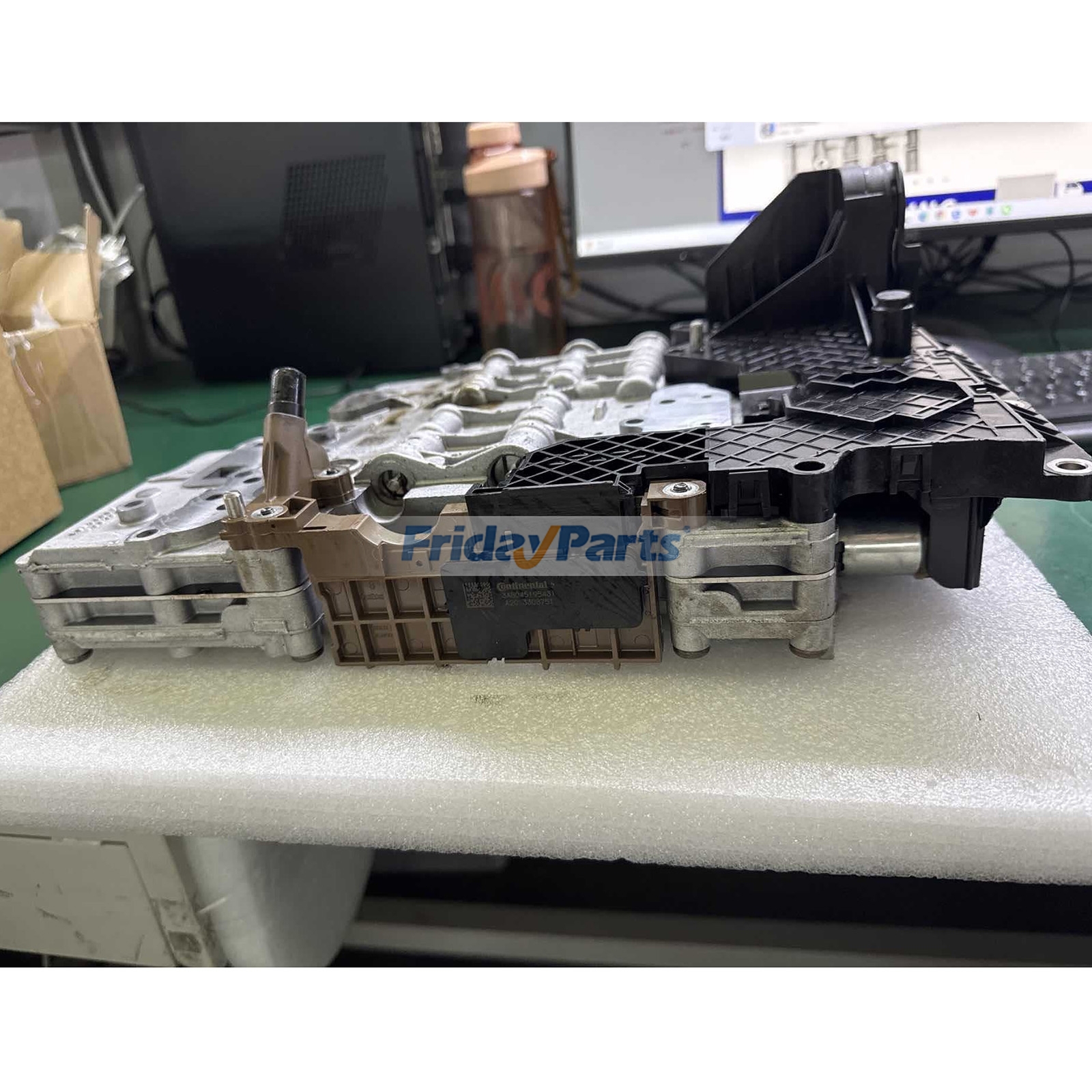 Cuerpo de válvulas de transmisión 6R80 con orificios FL3P-7A101-AA para Ford F-150 2.7L 3.3L 2015-2019 de FridayParts
