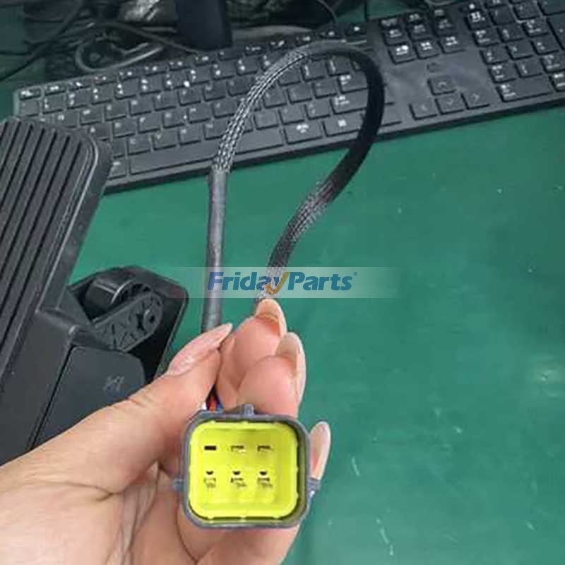 Ensemble pédale d'accélérateur FZ3-532-133 pour chariot élévateur Noblelift Electric FE3D16-20C-PM Baoli Hyundai Heli Lonking ClarkpourPour HYUNDAI,Pour Clark,Pour Heli