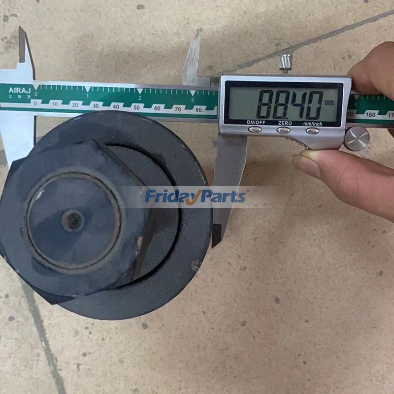 KUBOTA用用クボタ ショベル KX151 用キャリア ローラー 68678-21900