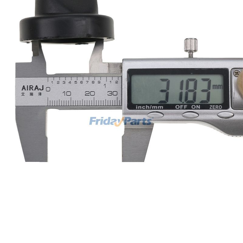 KUBOTA用エアクリーナーエバキュエーターバルブ L2501 L2800 L3010 L3200 L3560 L3800 L4300