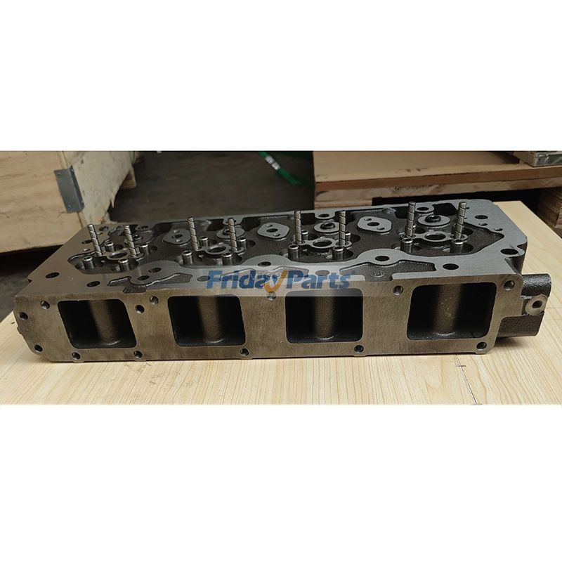 Culasse nue 723907-11100 pour moteur Yanmar 4TNV106 4TNV106Tpour