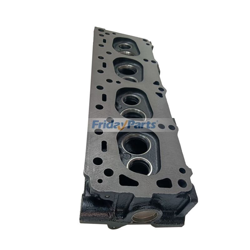 Culasse nue pour Moteur Pour Nissan