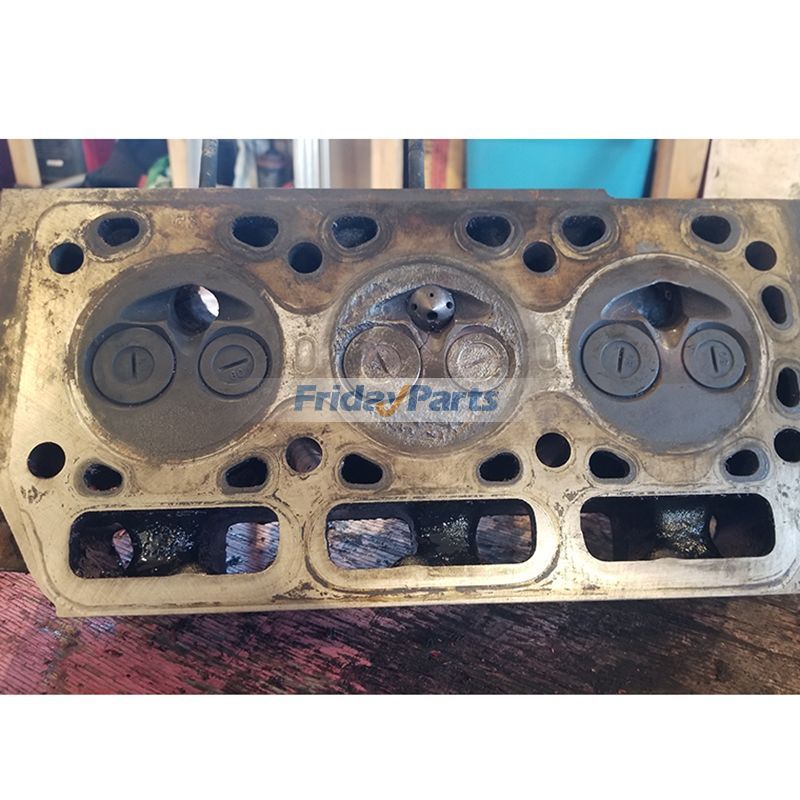 Culata desnuda para motor Yanmar 3T80J 