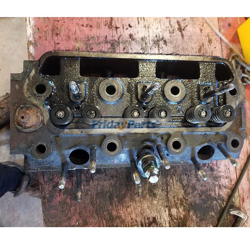 Culata desnuda para motor Yanmar 3T80J