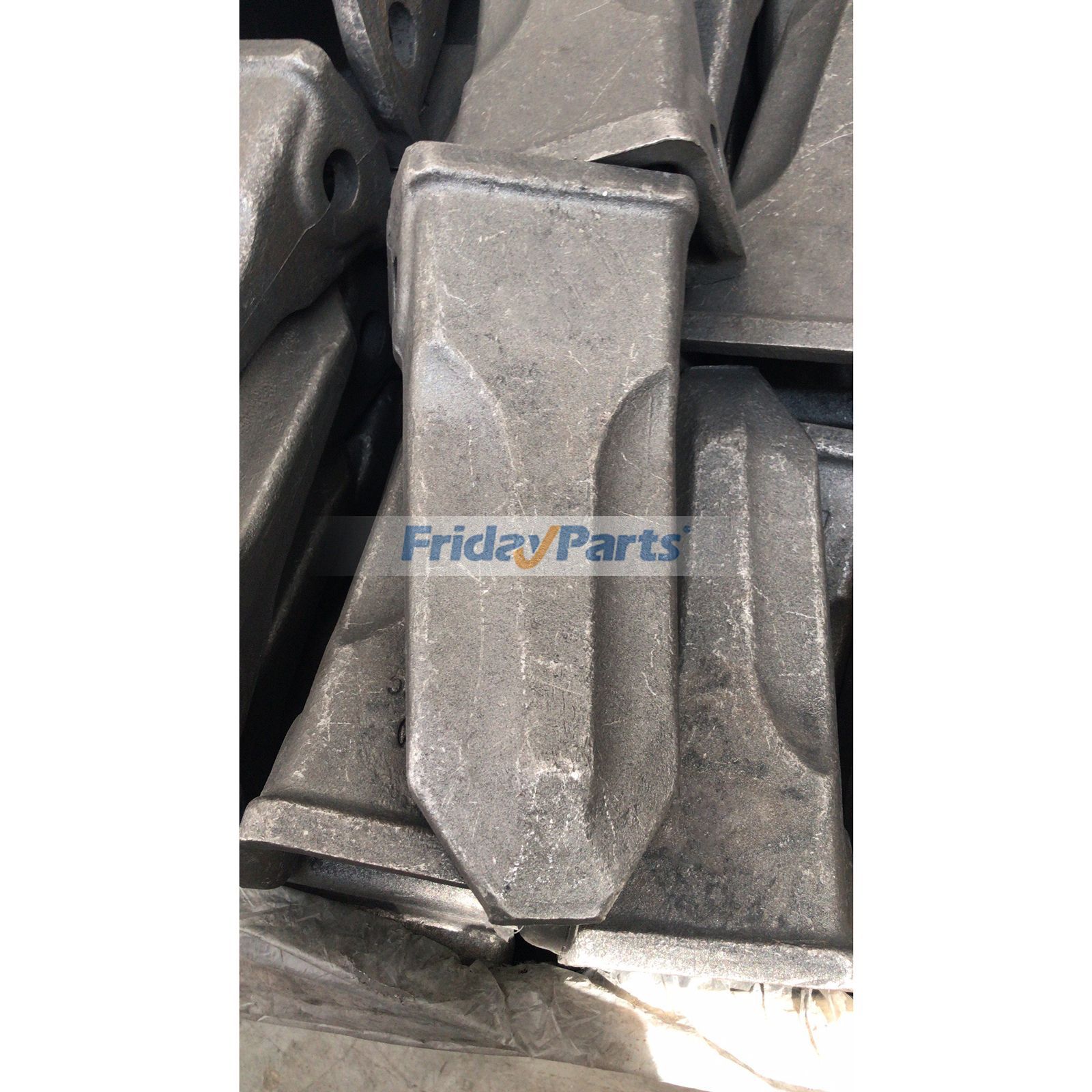 Bucket Tooth 208-70-14152 for Komatsu Excavator PC350 PC400 PC450 PC500