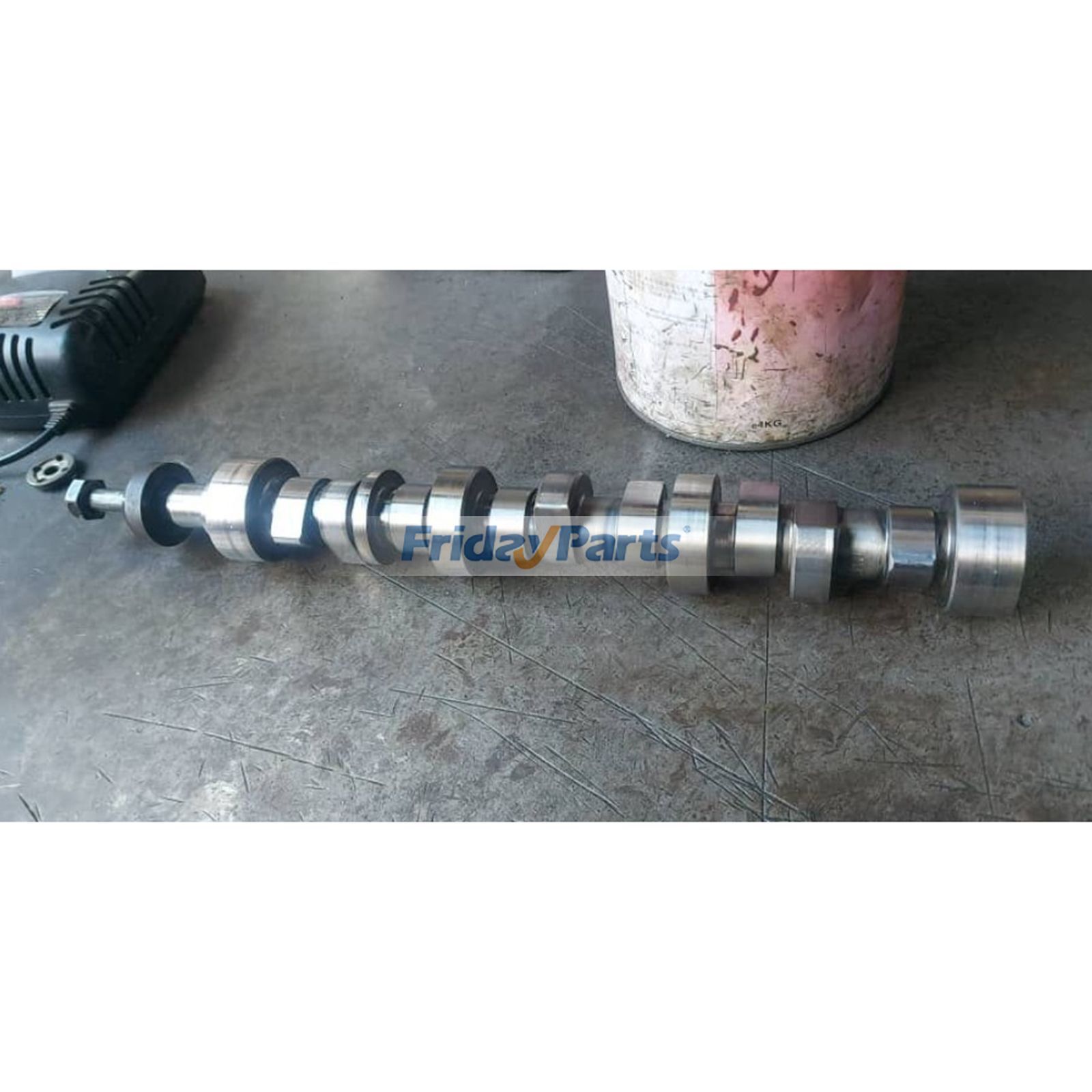 Arbre à cames 04179680 pour nacelle élévatrice JLG, moteur Deutz IDZXL02.7018