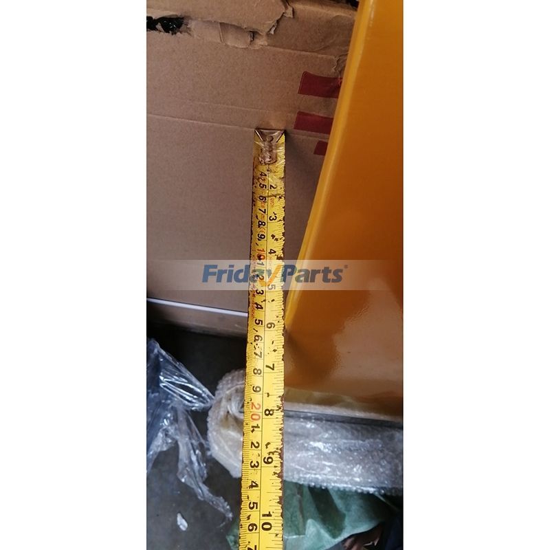 erpillar CAT Radiator Shroud (Left) in Stock in China