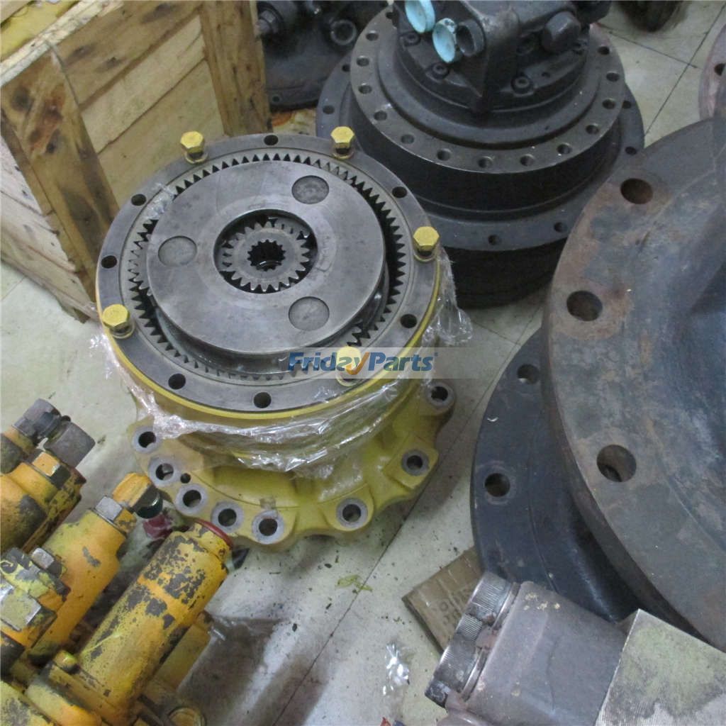 CAT 312B Swing Reduction box in Stock in China