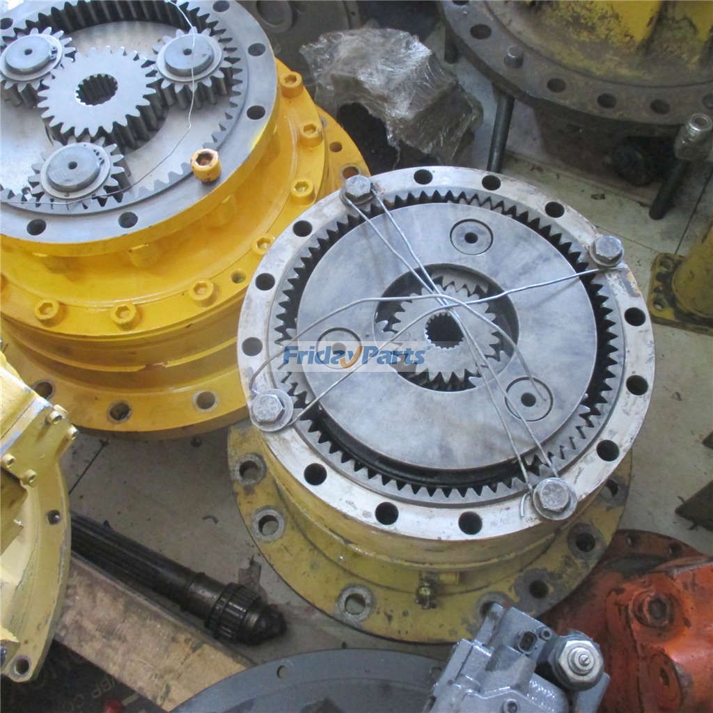 CAT 320B Swing Reduction box in Stock in China