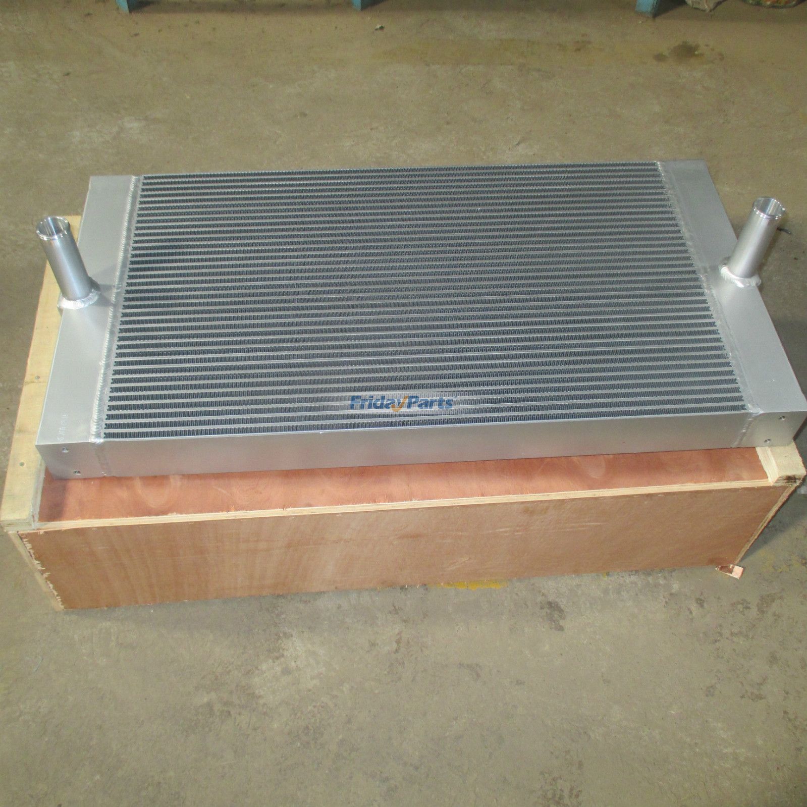 Pour refroidisseur d'huile hydraulique CAT E320C, nouveau type