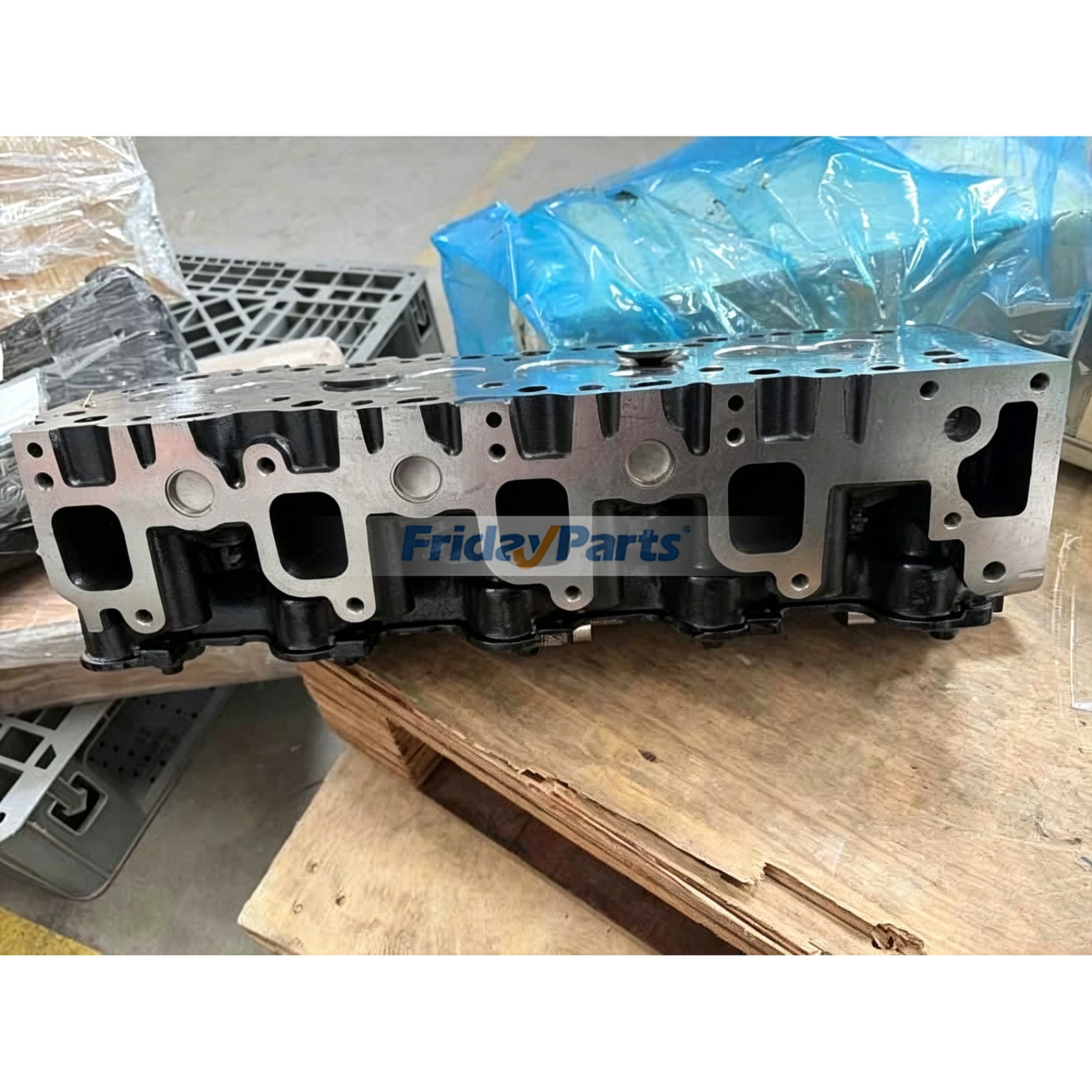 Kompletter Zylinderkopf mit Ventilenfür Motor