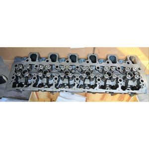 Complete Cylinder Head with Valves 3801471 3801588 for Volvo Penta ...