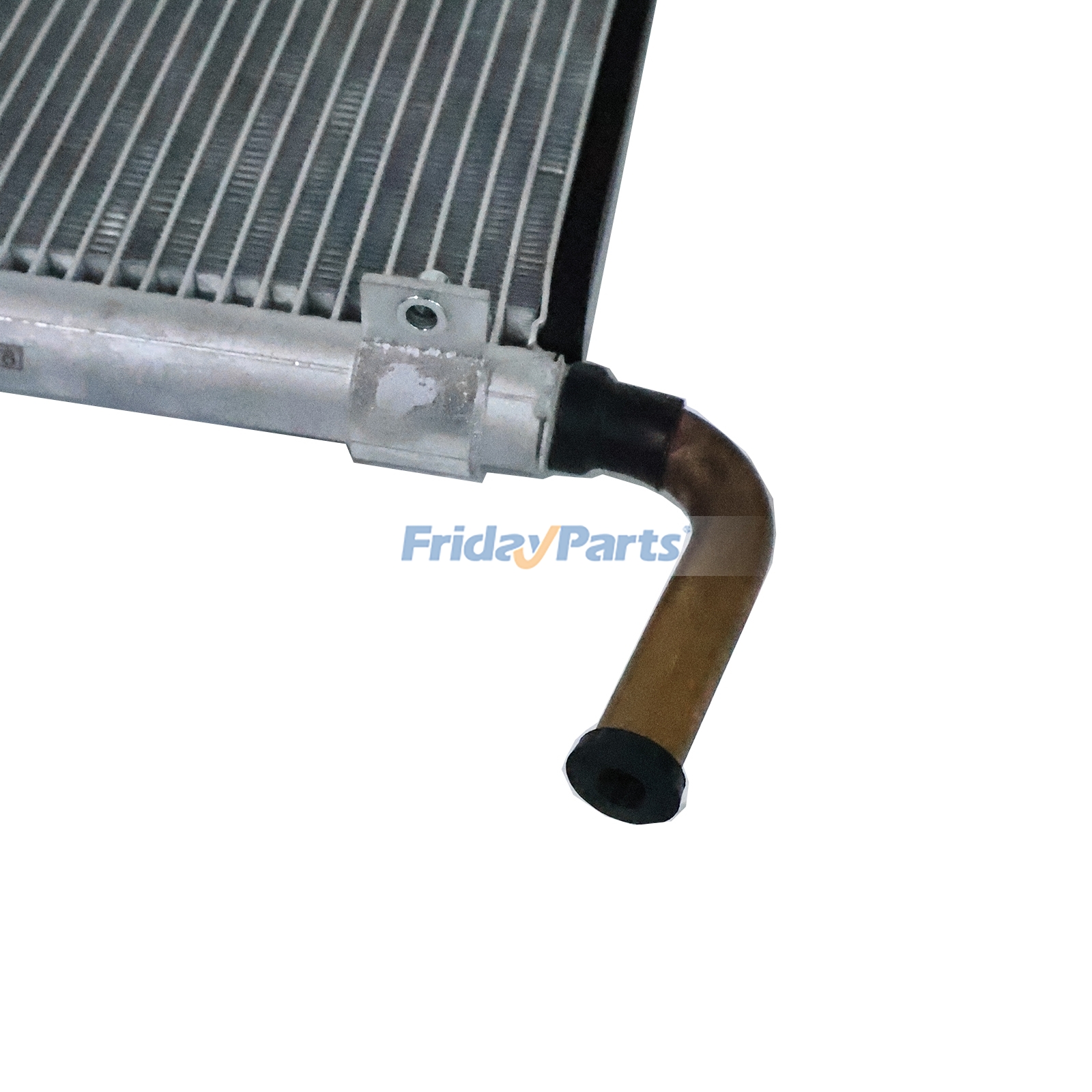 Condenser compatible with Transport Refrigeration