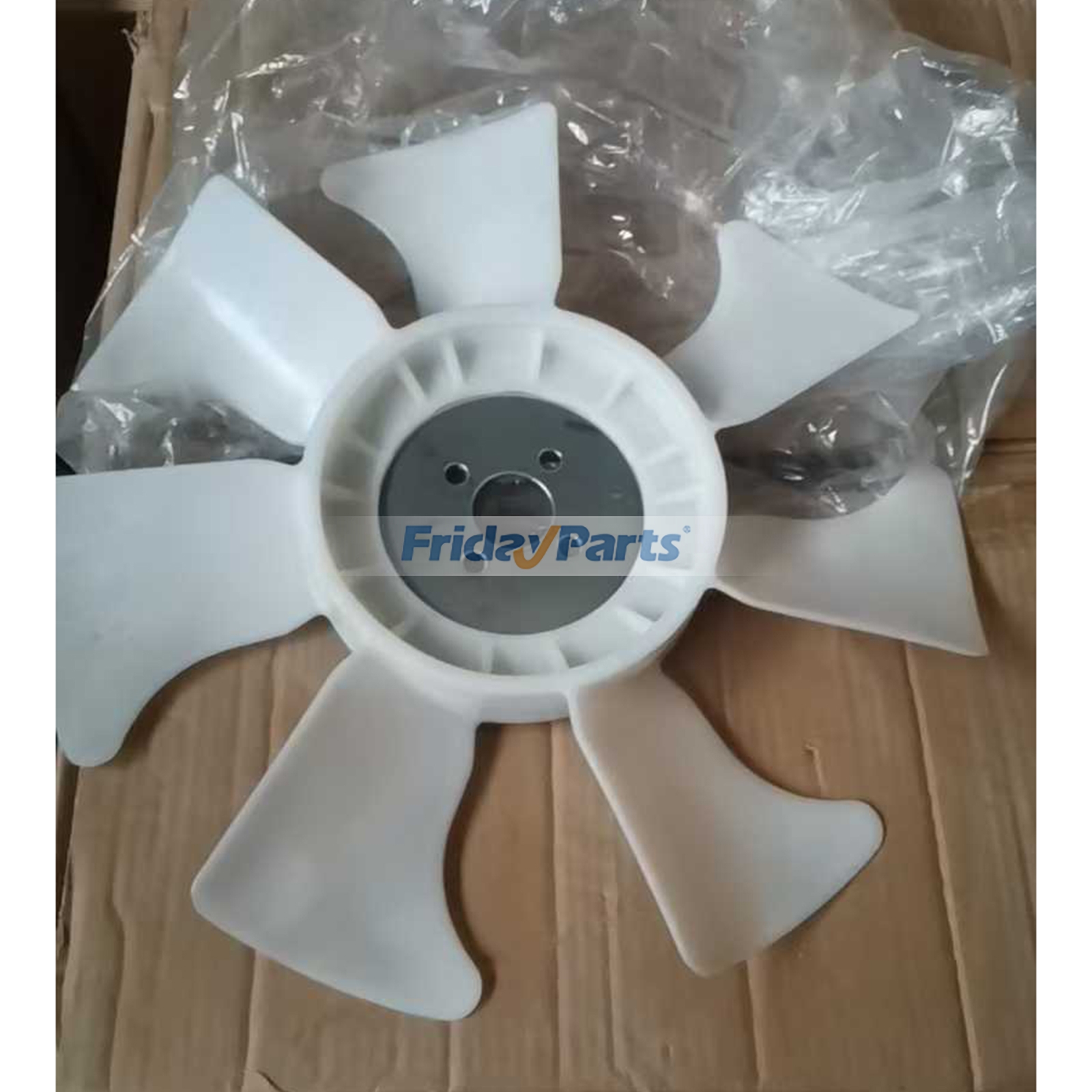 いすゞエンジン3LB1用冷却ファンブレード