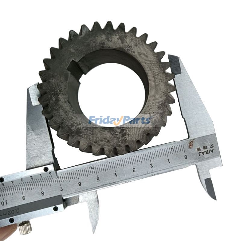 dede　9/3まで Cylinder Head For Komatsu 4D98 4D98E 4D98E-3 Engine