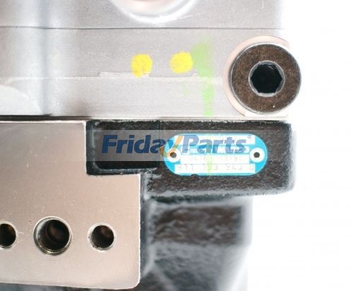 エンジン FORD CARGO エアブレーキコンプレッサー