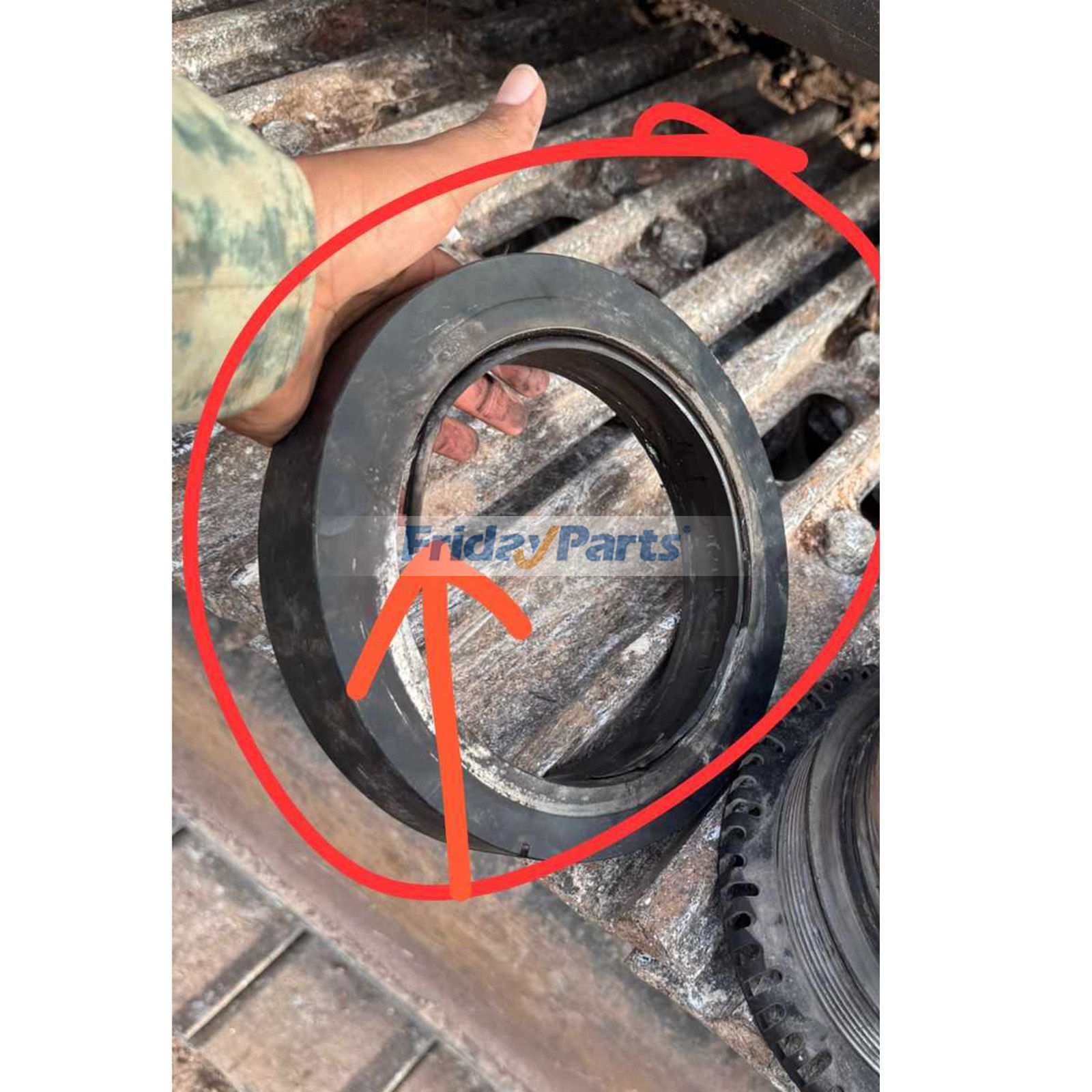 Cylinder Block Shaft Collar 2831066 for Cummins Engine ISB6.7 ISB6.7 QSB6.7 QSB6.7 6B5.9 6C8.3 ISF3.8