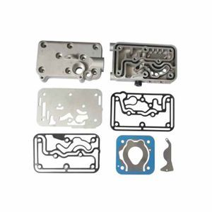 85104256 buy Compressor Cylinder Head Complete 85104246 for Volvo Truck FM12 ...