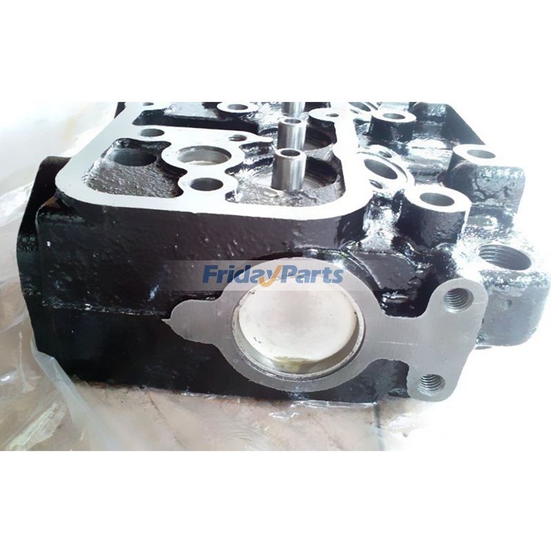 theredthread ２点 おまとめ Cylinder Head for Toyota Engine 2Z