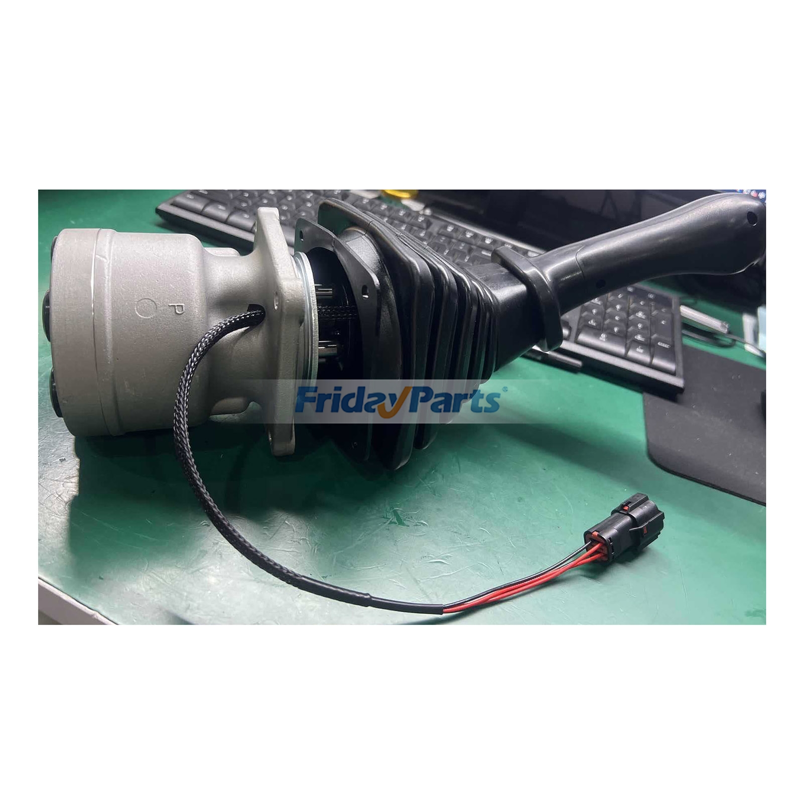 Remote Control Valve 410113-00022 for Doosan DX140W TIER-III Wheel Excavator