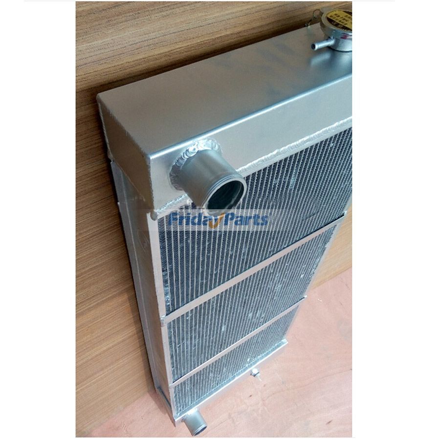 Engine,Excavator Water Tank Radiator