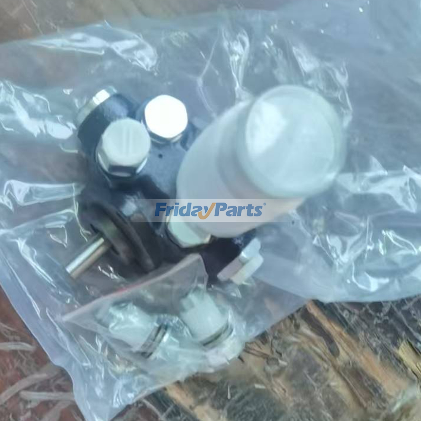 Fuel Feed Pump 105237-6130 ME738013 for Mitsubishi Fuso Canter Truck Engine