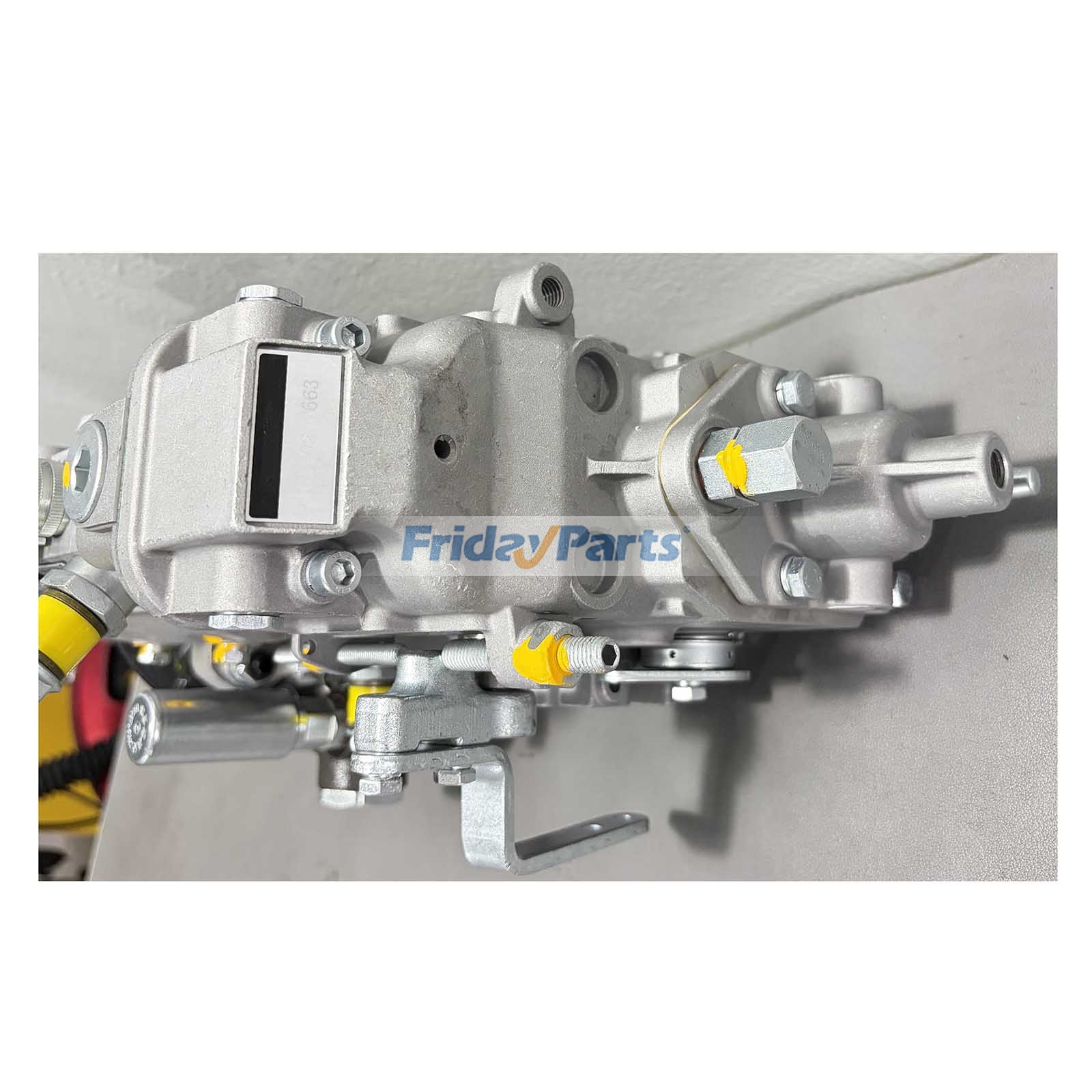 Bomba de inyección de combustible 101041-9571 8980220390 para motor Isuzu 4JG1T 4JG1 Cargadora compacta Gehl CTL70 de FridayParts