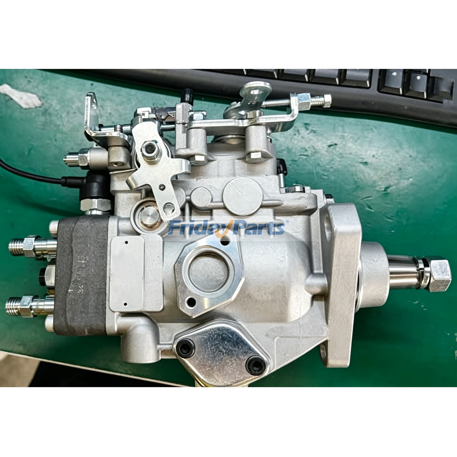 Bomba de inyección de combustible 9460614837 104742-7212 129672-51901 para motor Yanmar 4JH3 4JH3-HTE 4JH3-DTE 