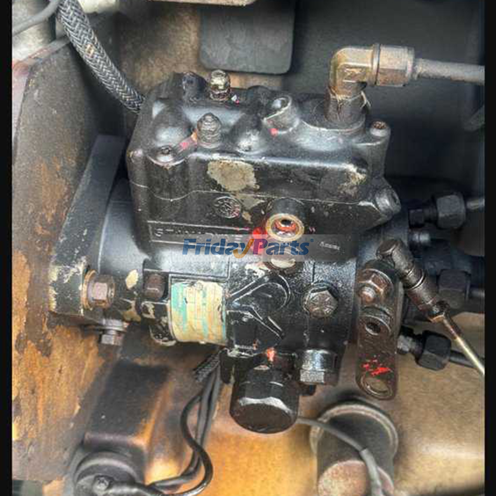 Fuel Injection Pump RE546674 for John Deere Engine 4045TF290