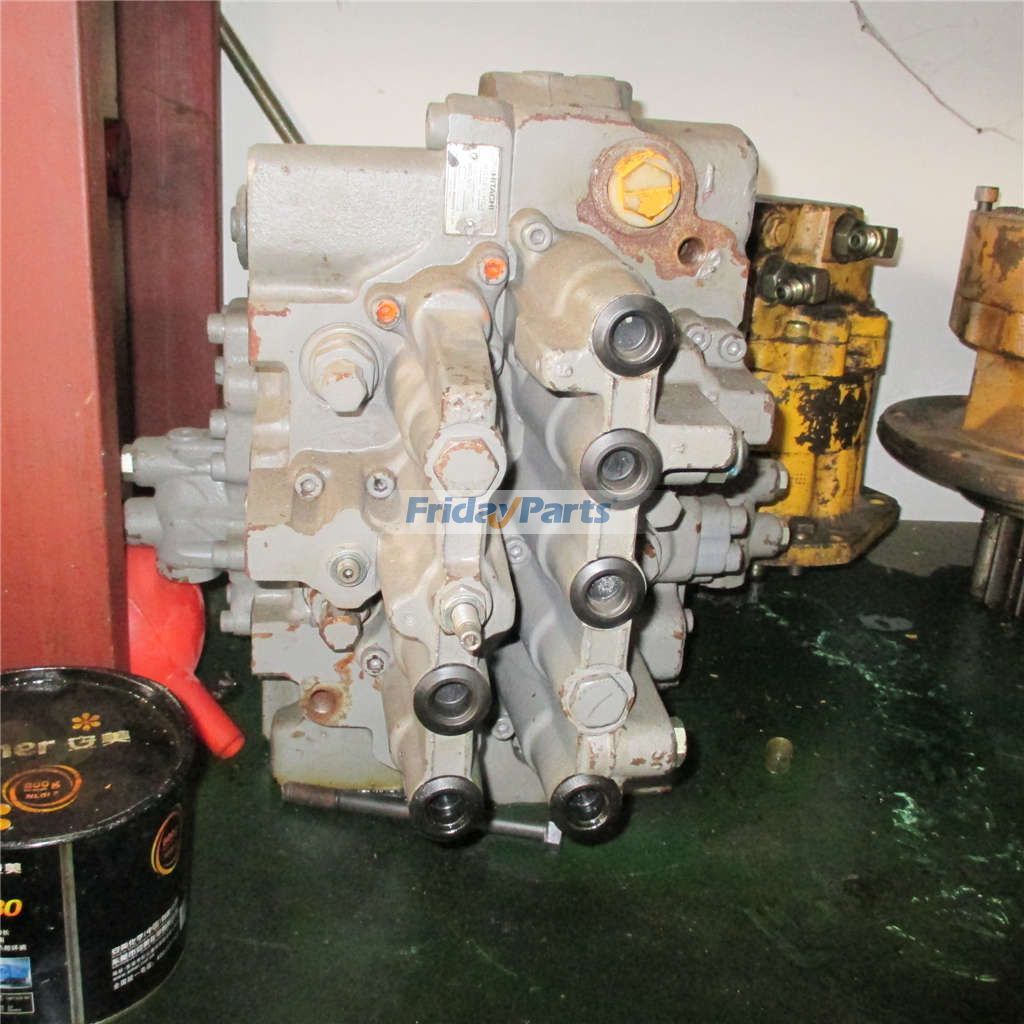 エクスカベーター メインコントロールバルブアセンブリ