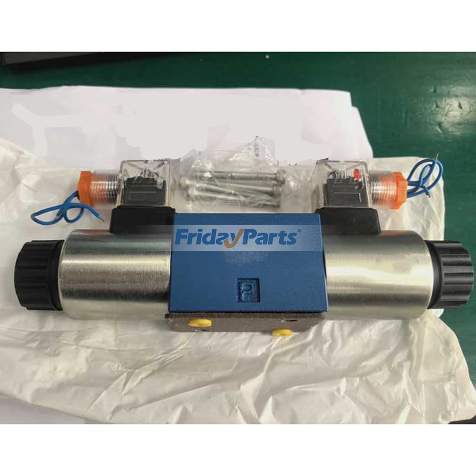 Hydraulic Control Valve 7012793 for JLG Scissor Lift 2033E3