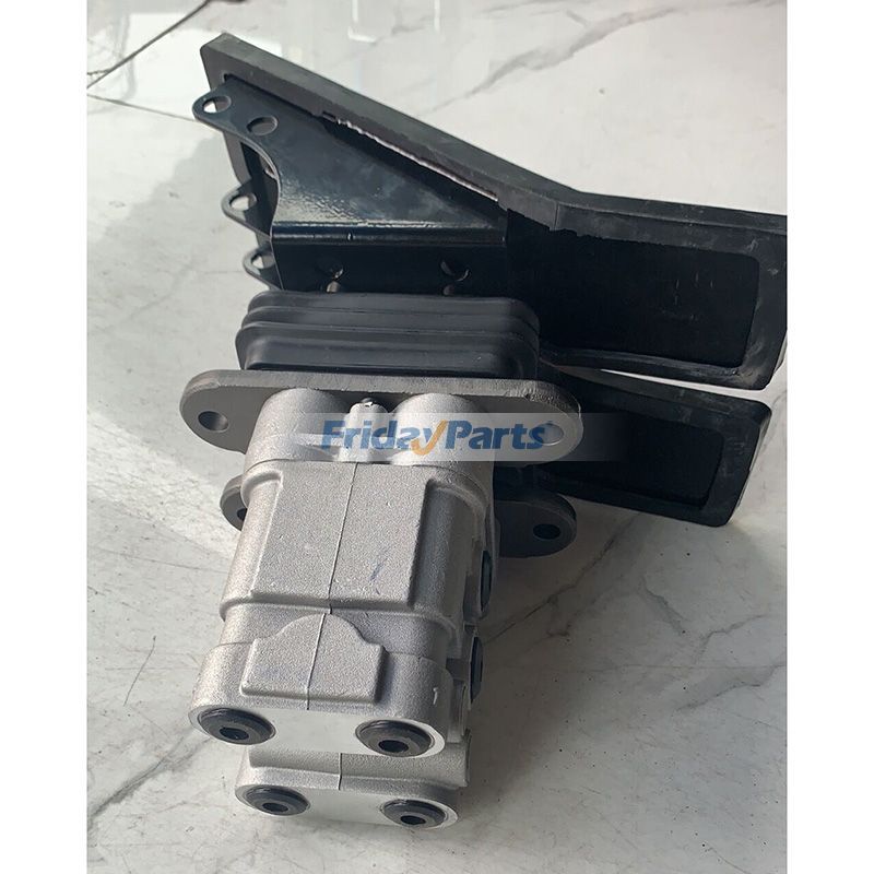 Une paire de pédales de commande de soupape pilote à pied, manette de commande de soupape à pied, pilier de pied CAT Pour CAT