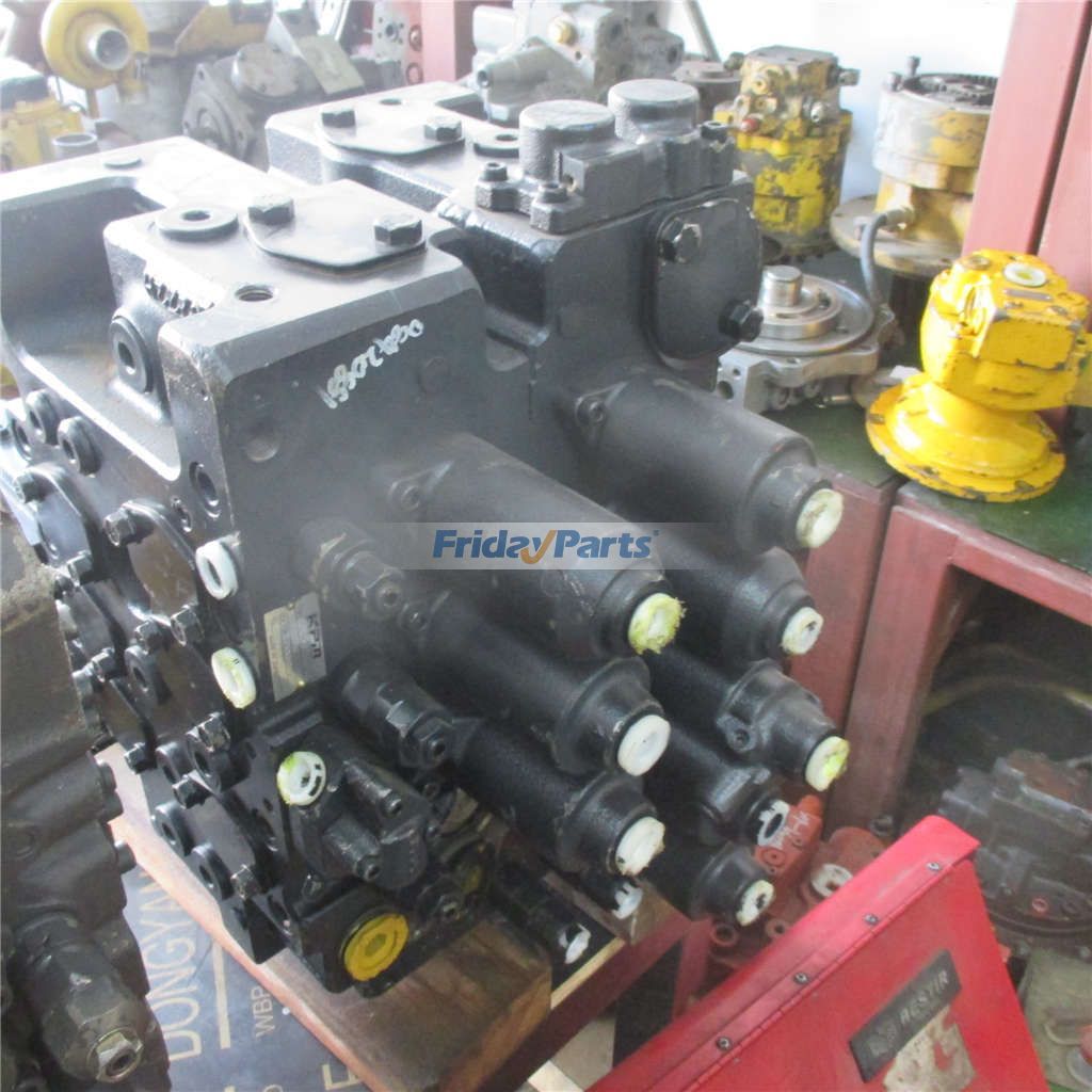 エクスカベーター メインコントロールバルブアセンブリ