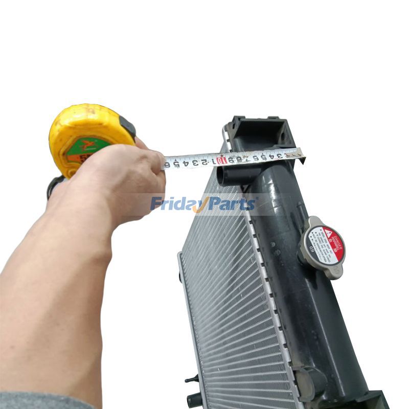 Ensemble de radiateur de réservoir d'eau 20T-03-81111 pour excavatrice Komatsu PC30R-8 PC35R-8 PC40R-8 PC45R-8pourPour KOMATSU