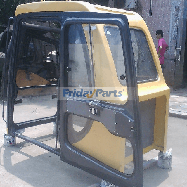 Operator Cab in Stock in China