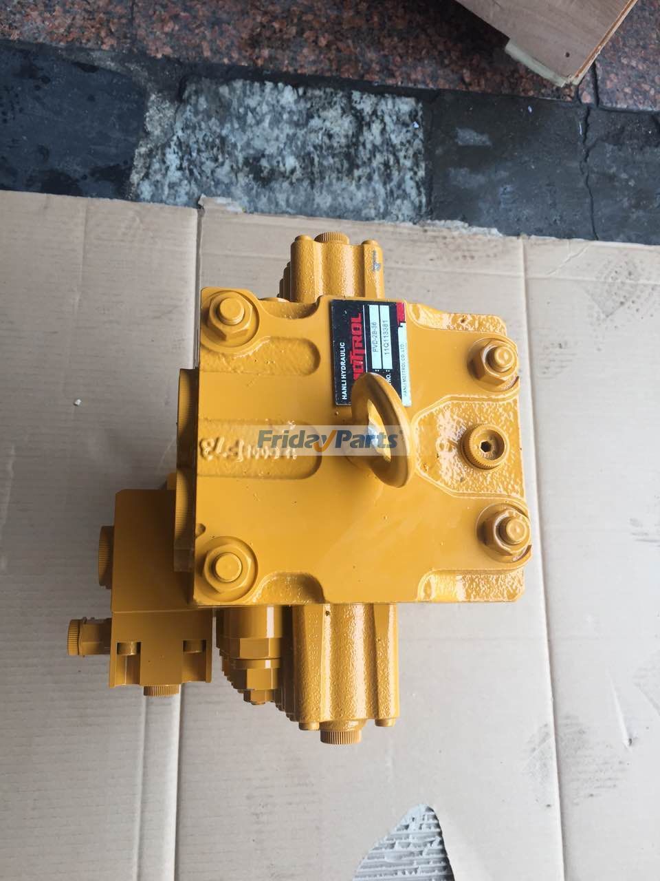 FridayPartsのメインコントロールバルブアセンブリ