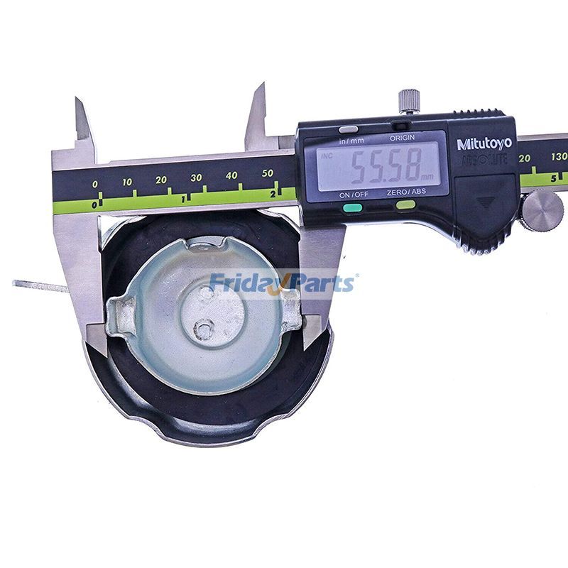 Loader Locking Fuel Cap 