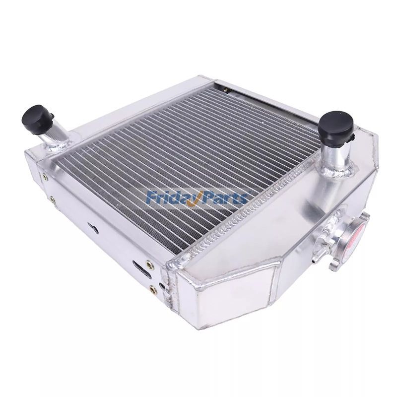 Radiator 15371-72060 for Kubota Tractor B6100D-P B6100E-P B7100D-P