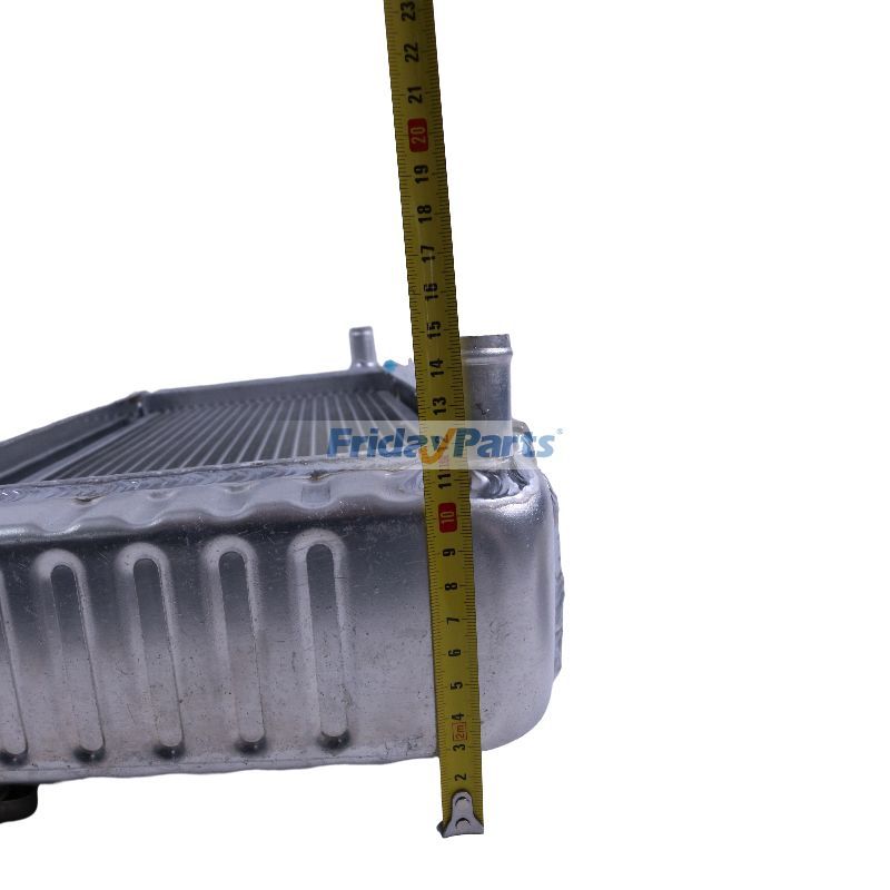 Water Tank Radiator 6678820 6672455 7009566 7377433 for Kubota Engine D1005-E3B-BC-3 Bobcat Loader 553 553F 553AF 463 S70 