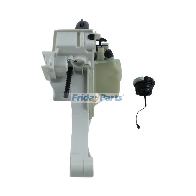 Manija del tanque de combustible trasero 1121 350 0829 para motosierra Stihl 024 026 MS240 MS260