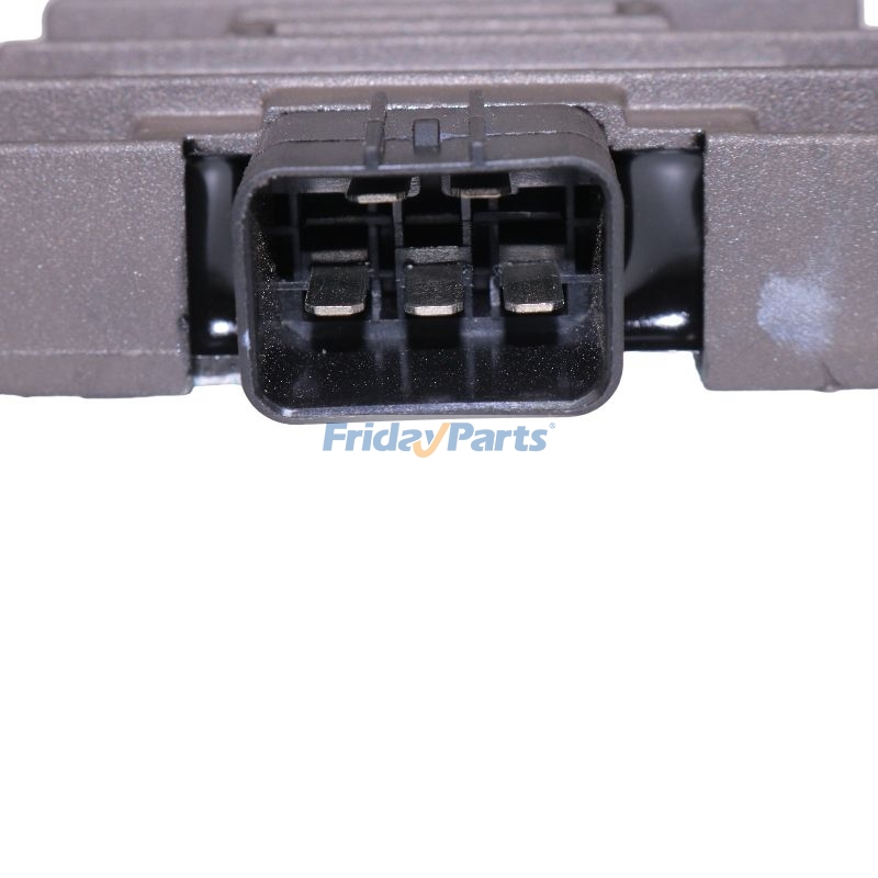 Redresseur Régulateur R-12X de FridayParts